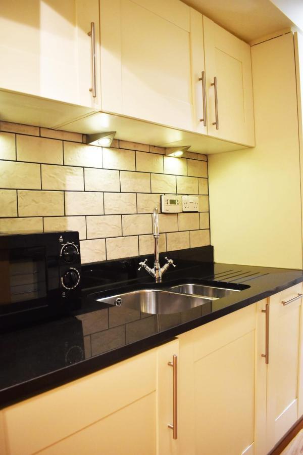 The Ross 2 Bedroom Apartment In Historic Abbey 奥古斯都堡 外观 照片