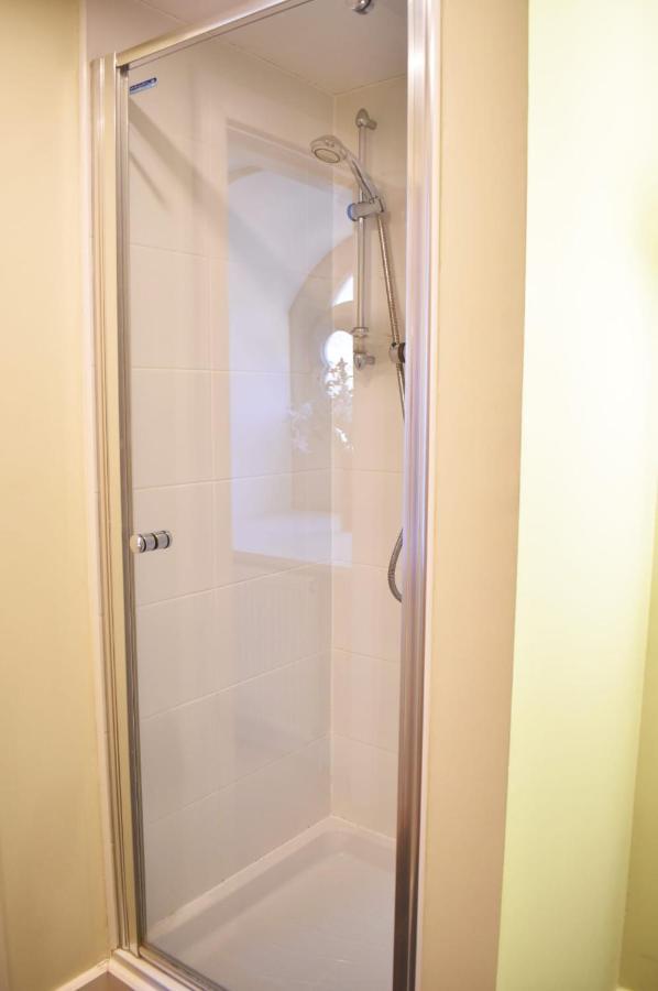 The Ross 2 Bedroom Apartment In Historic Abbey 奥古斯都堡 外观 照片