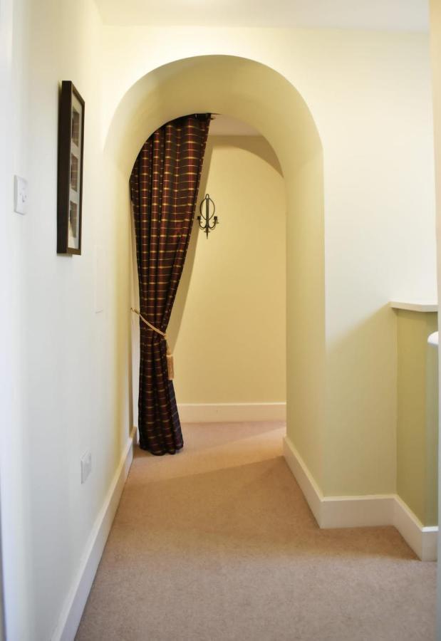 The Ross 2 Bedroom Apartment In Historic Abbey 奥古斯都堡 外观 照片